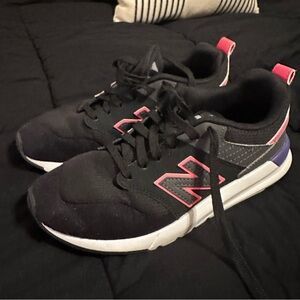 Women’s New Balance 009 Running Tennis Shoes, Size 7